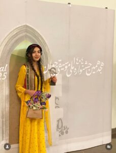 پوستر شماره دو جشنواره ملی موسیقی جوان